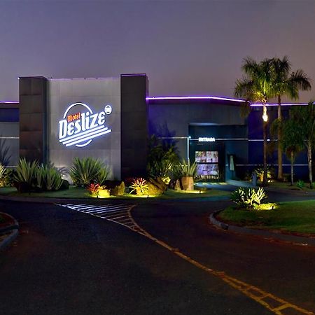 Deslize Motel 2 Uberlândia Exteriér fotografie